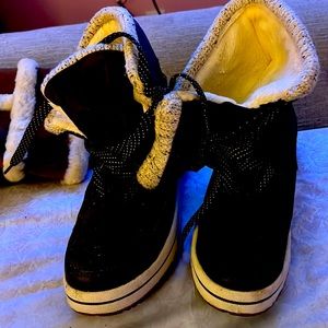 Aldo grey boots in good condition: size 11